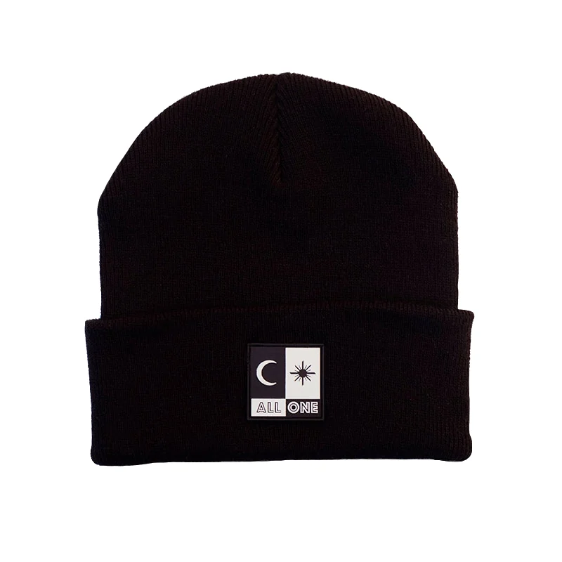 Acrylic beanie/ Black
