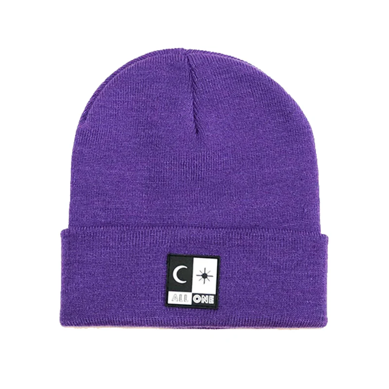 Acrylic beanie / Purple